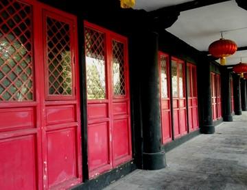 青苔漫过的时光