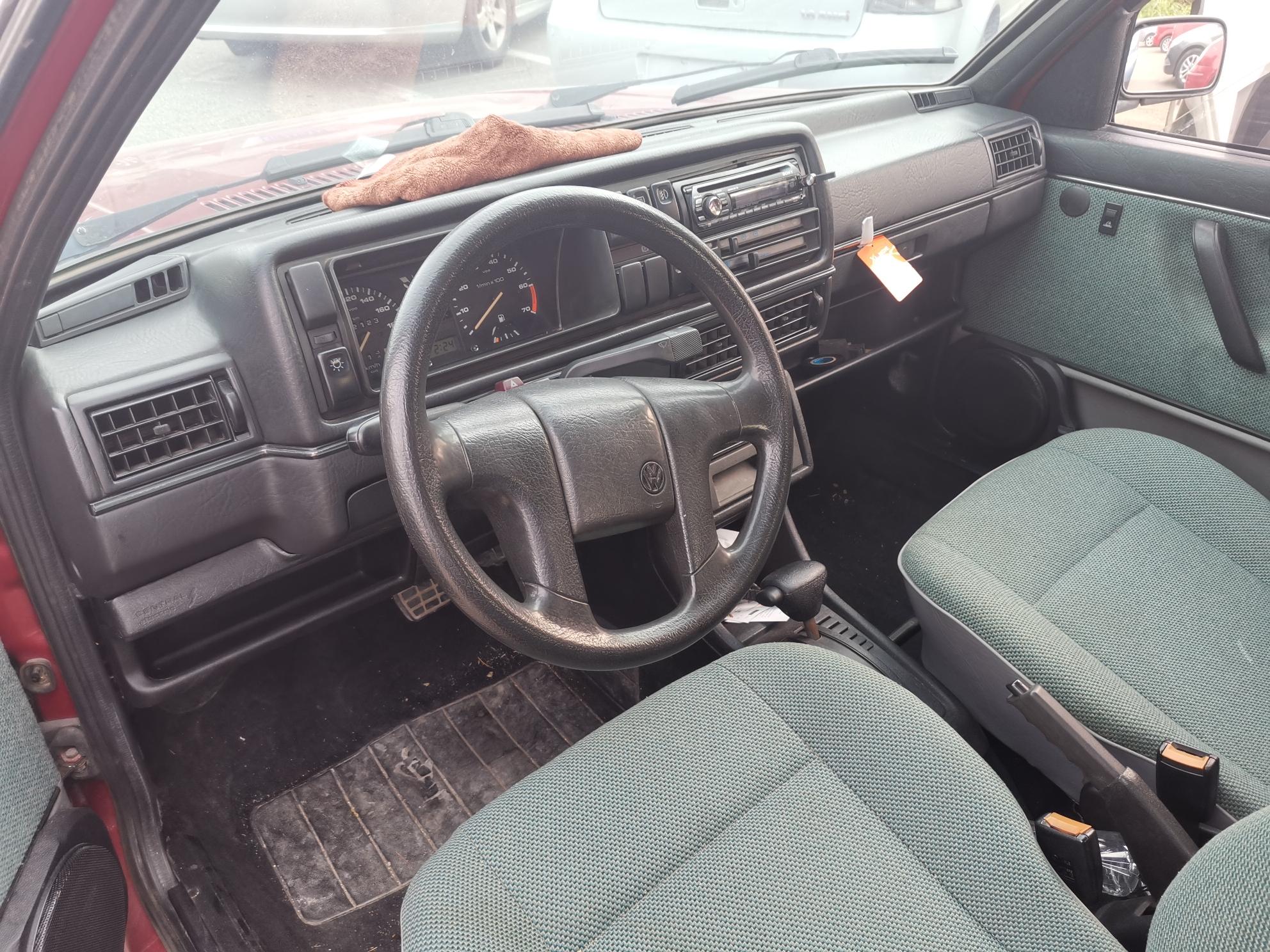 方向盘上的时光：那些被车轮载着的青春与牵挂