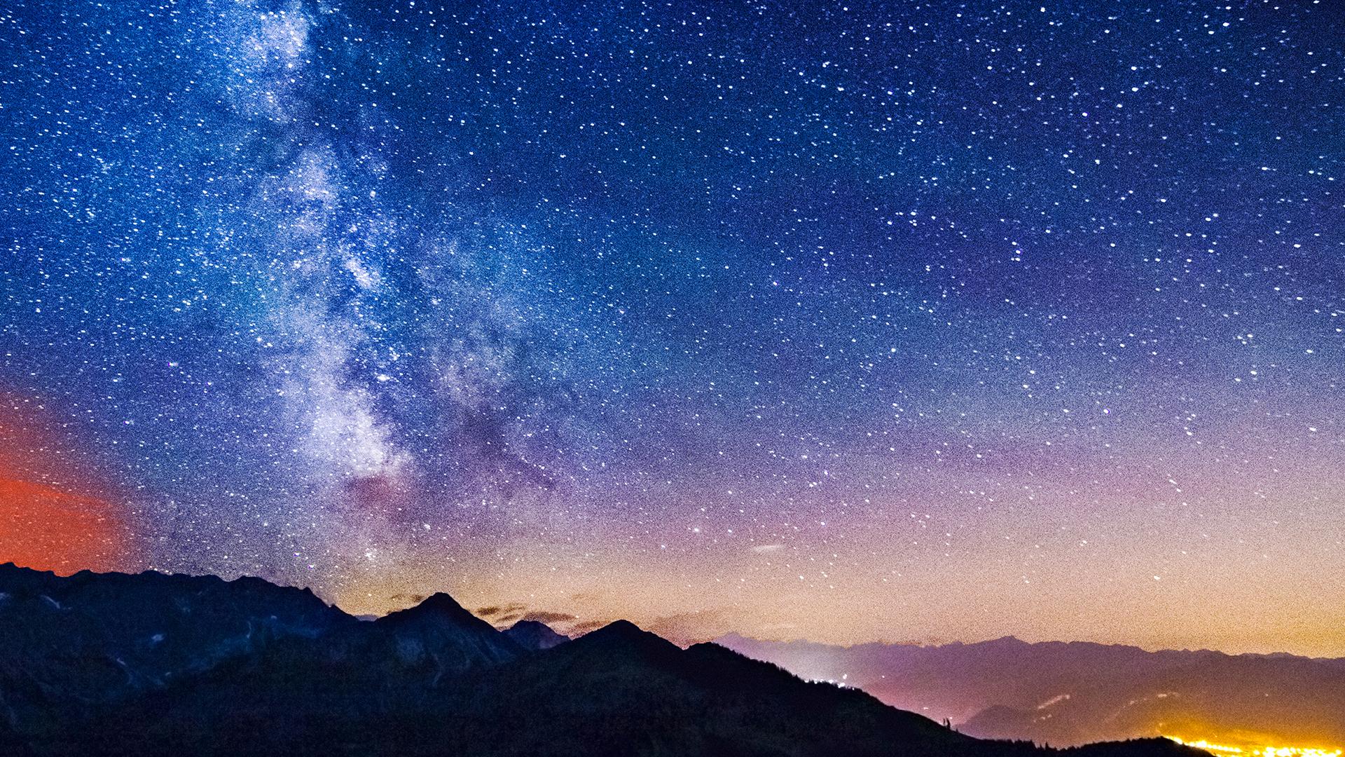 屏幕里的星辰，指尖下的江湖