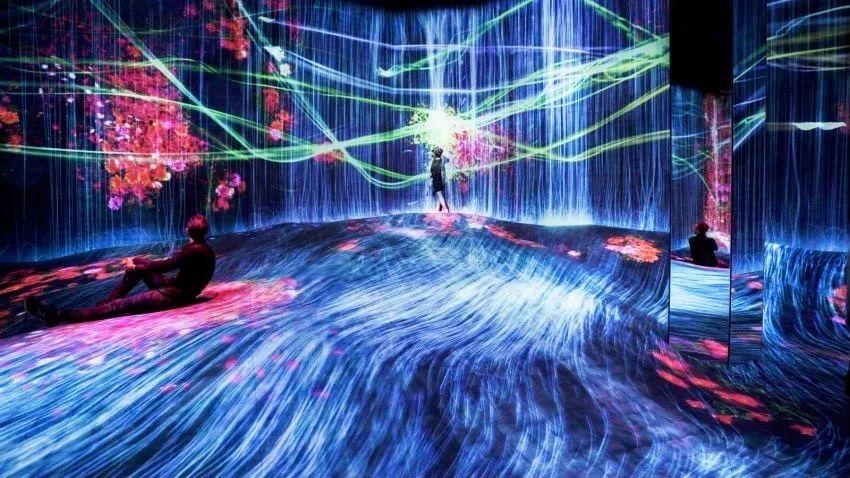 美术馆里的光影絮语