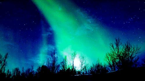 极光：北欧夜空的梦幻诗篇