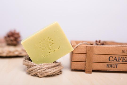 手工皂：时光淬炼的天然馈赠