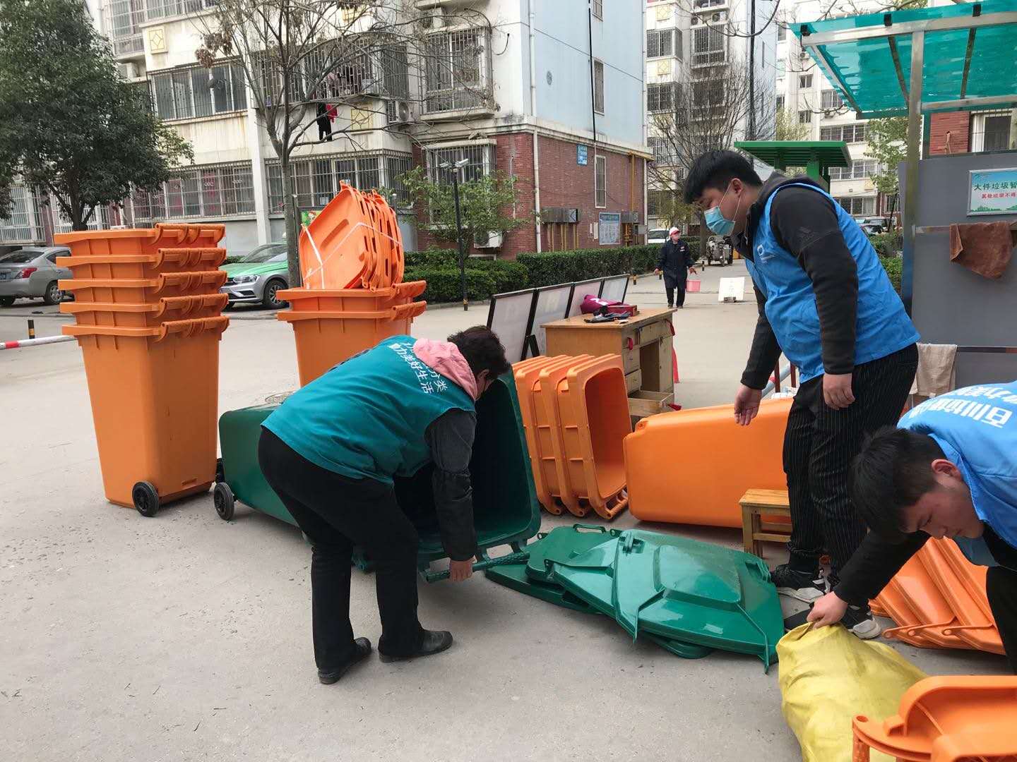 从垃圾场到聚宝盆：循环经济里藏着的生活密码