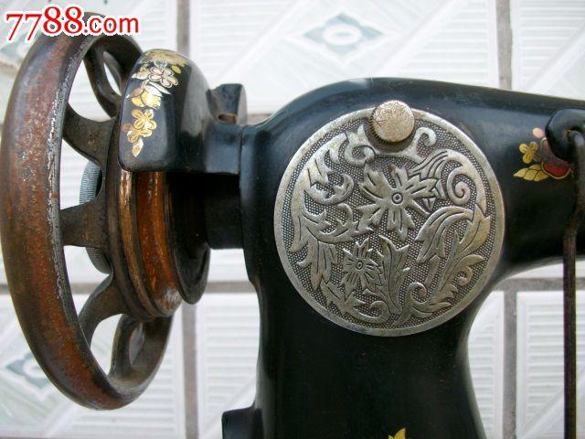 旧物里的光阴褶皱