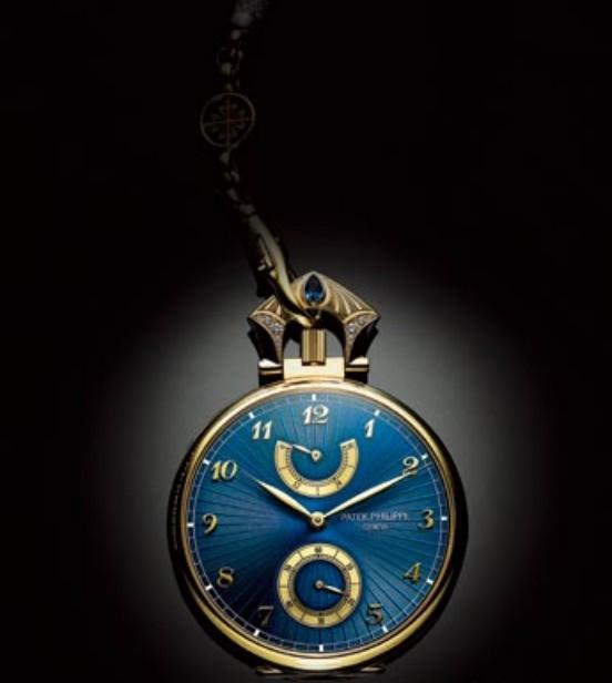 那些被时光吻过的物件,藏着奢侈品真正的秘密