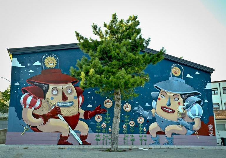 街头褶皱里的生命力