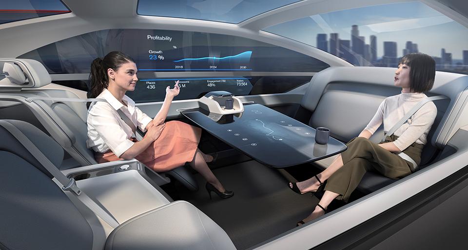 方向盘上的生活剧场：智能座舱里的千万种可能