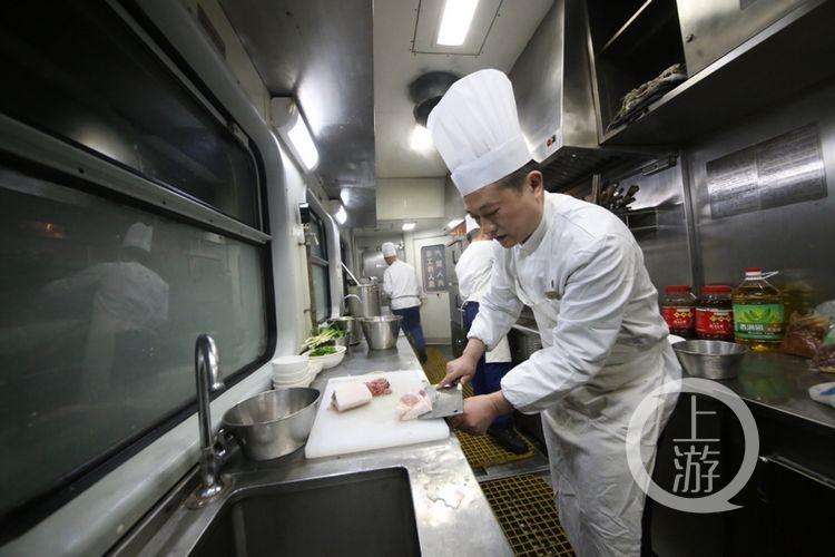 那些藏在呼吸里的情绪，从未真正离开