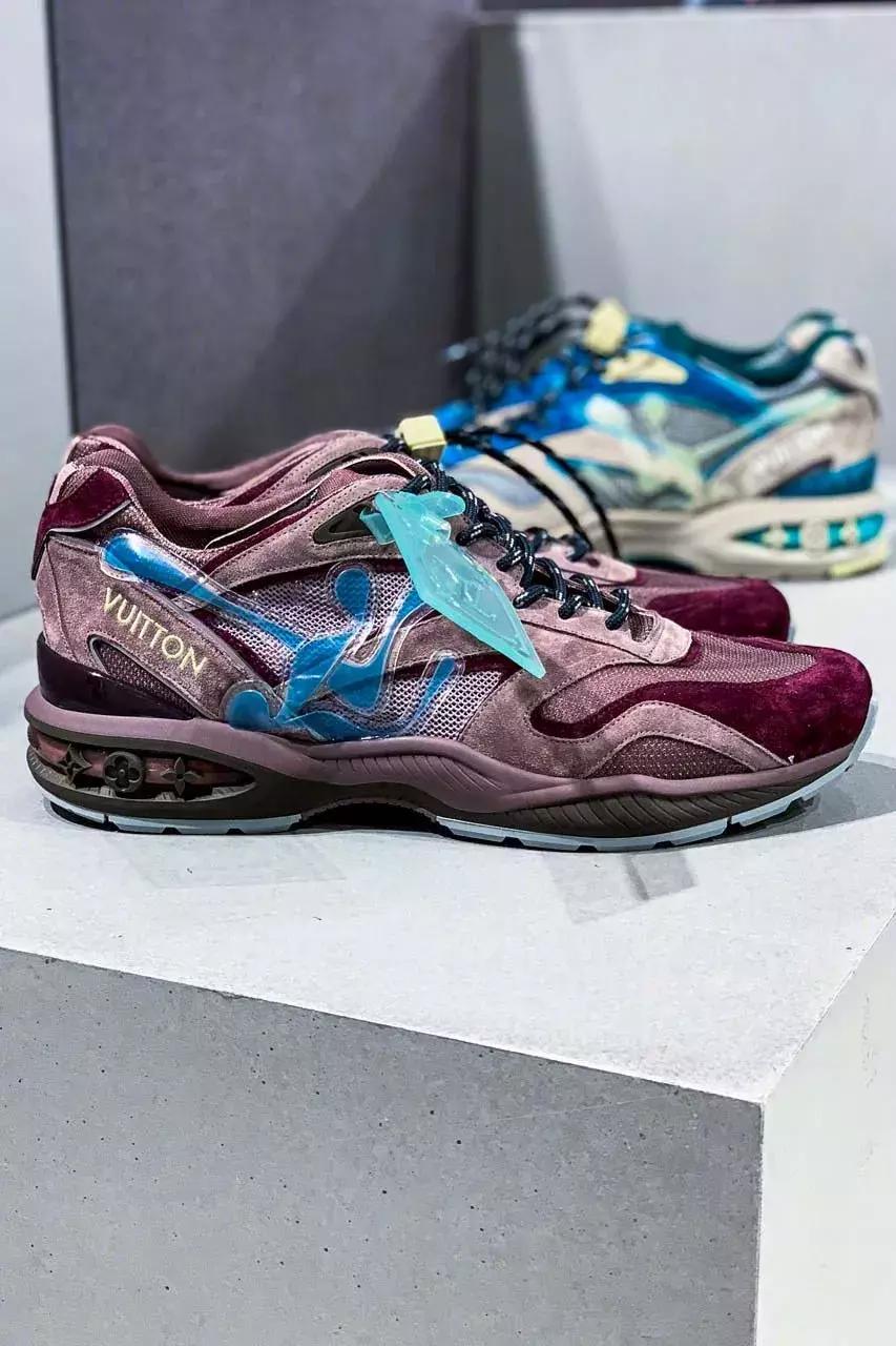 鞋履织梦：在潮流褶皱外，邂逅时光的诗行