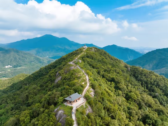 龙华哪里的山好玩