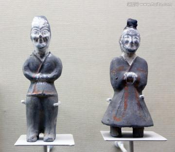 袂影翩跹处，藏着千年未凉的月光