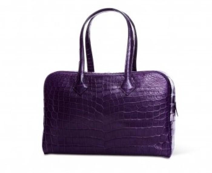 奢侈品：不止于闪耀，更是时光酿出的故事