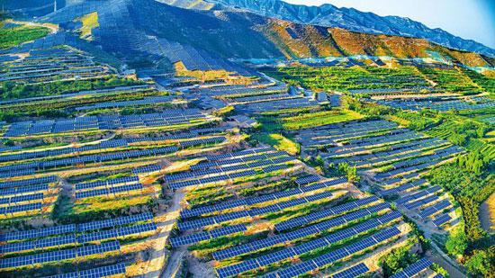光伏革新：重塑能源版图的绿色力量
