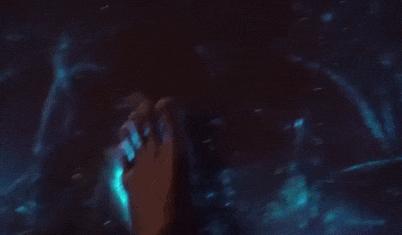 星辰深处的引力谜题：解码宇宙的时空语言