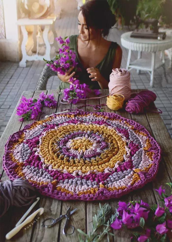 钩针：经纬之间的文明密码