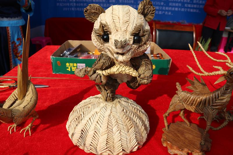 指尖上的文明密码：手工艺品里的时光叙事与匠心传承