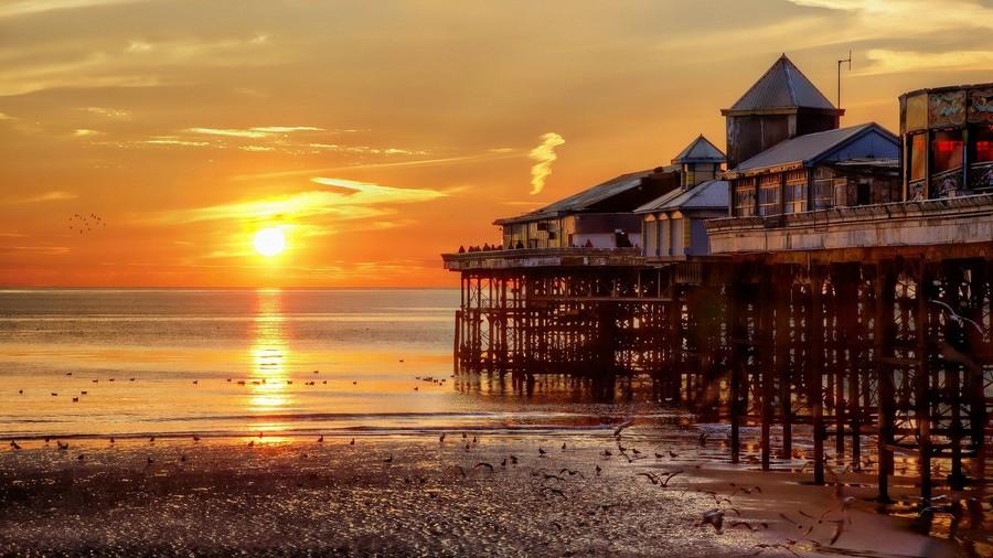 光影叙事：摄像艺术中无声的语言