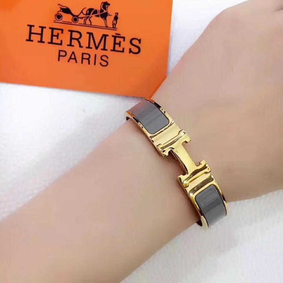 奢侈品这东西，拆开包装全是故事