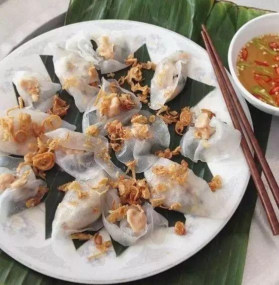 越南菜：时光淬炼的味觉诗篇