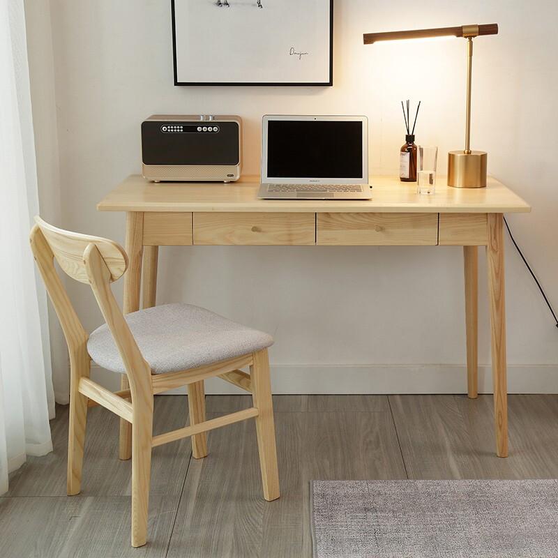 云端办公桌:那些漂浮在 WiFi 信号里的生活