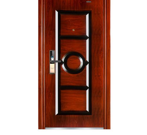 那扇带密码锁的门，藏着多少城市漂泊者的温柔