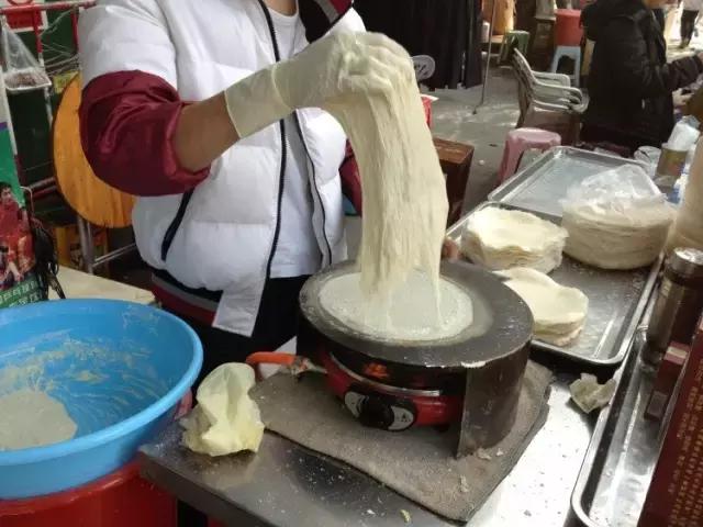 灶烟里的光阴，舌尖上的乡愁