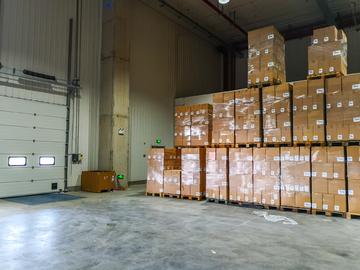 物流织就的流动网络：从仓库到家门的万千故事