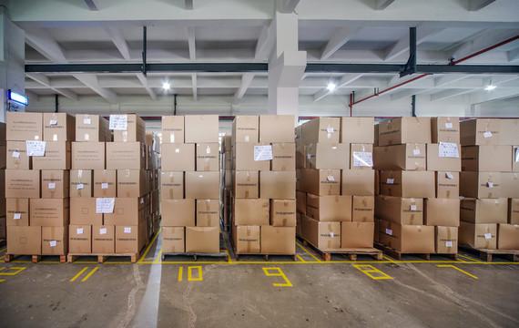 仓库里的 “新同事”：一场静默的效率革命