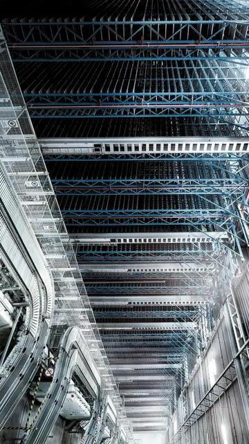 从货架到云端：仓储自动化如何重塑现代物流的神经中枢